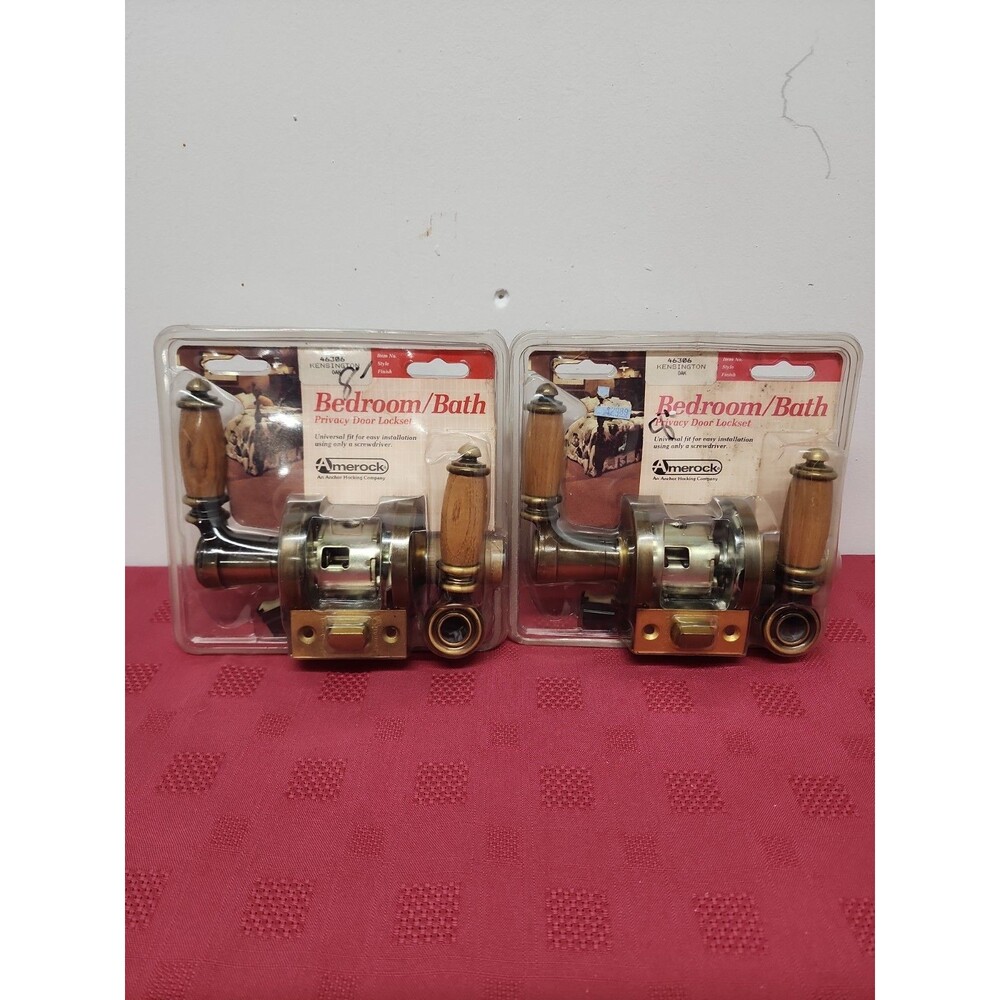Amerock Kensington Oak Bedroom/Bath Privacy Lockset~Set Of 2~Antiqued Brass NOS